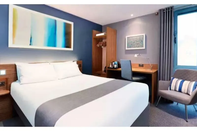 Travelodge London City Hotel